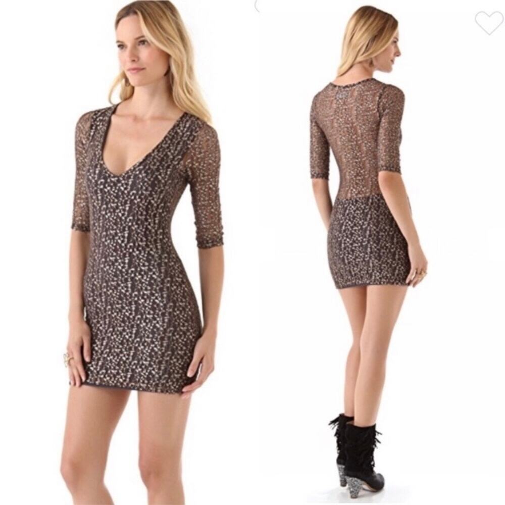 Nightcap by Carisa Rene Brown Cheetah Lace Deep V Neck Bodycon Mini Dress Med